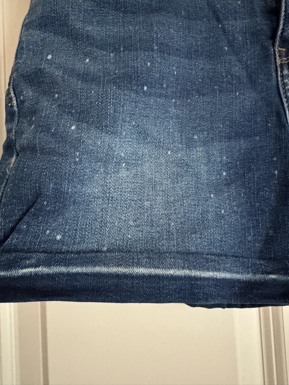 Judy Blue Small Dark Wash Sprinkled Acid Washed Denim Blue Jean Shorts JB150081 - Picture 3 of 6